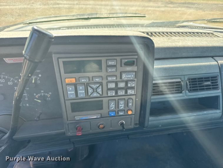 image for item EU6287 1994 Chevrolet C2500 pickup truck