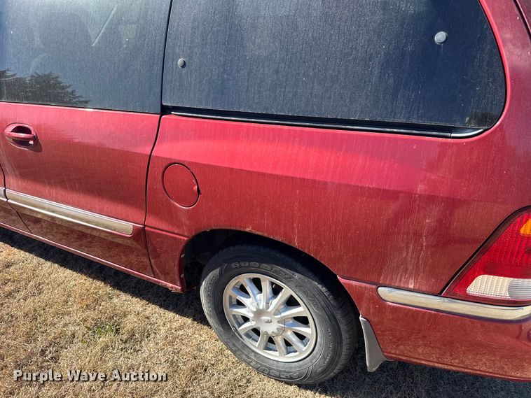 image for item EU6288 1999 Ford Windstar van