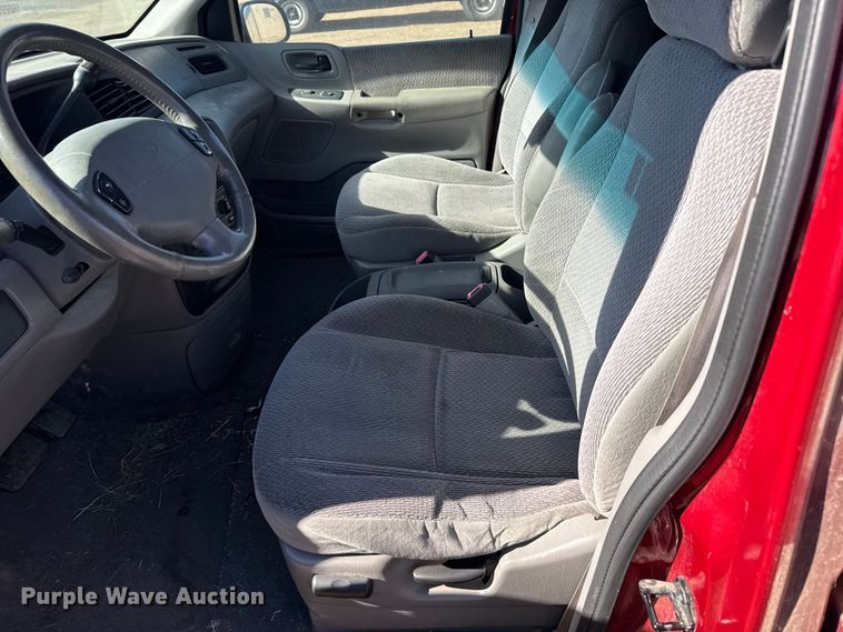 image for item EU6288 1999 Ford Windstar van