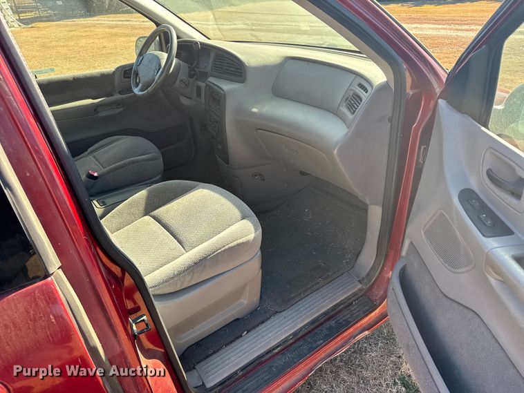 image for item EU6288 1999 Ford Windstar van
