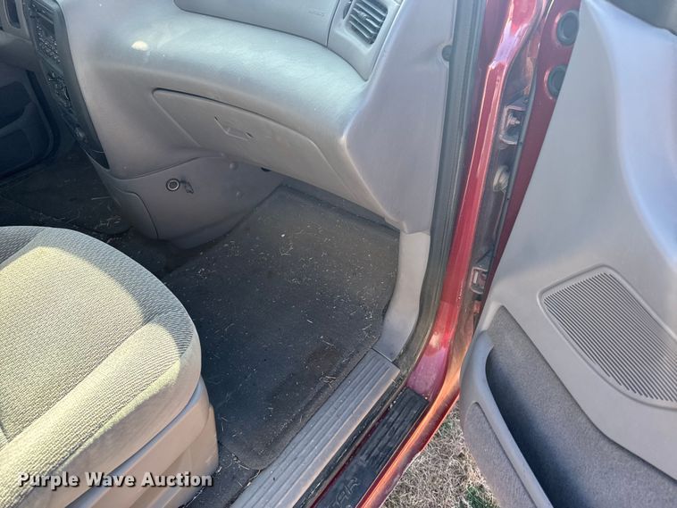 image for item EU6288 1999 Ford Windstar van