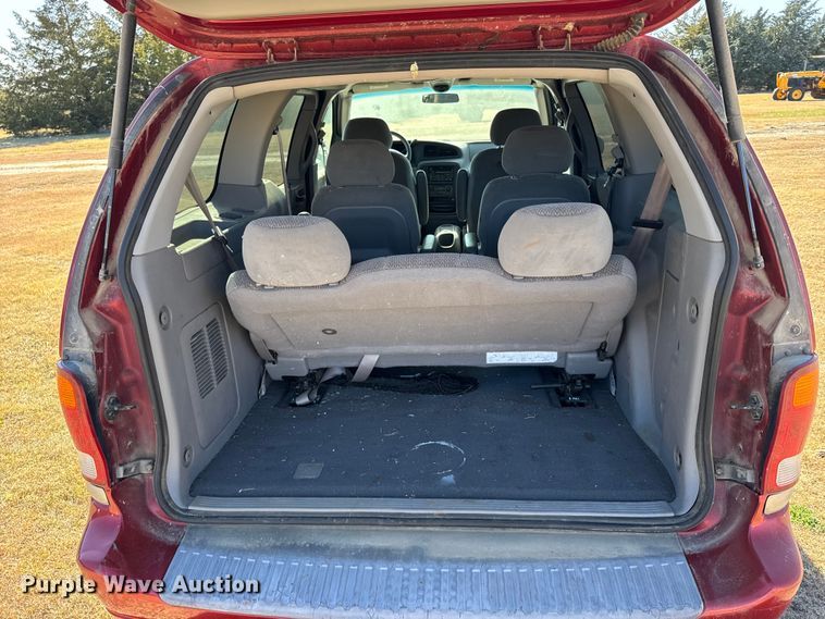 image for item EU6288 1999 Ford Windstar van