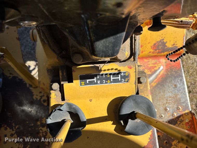 image for item EU6289 John Deere 401B tractor