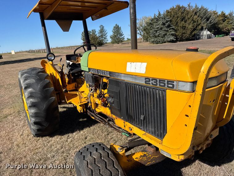 image for item EU6290 1990 John Deere 2355 tractor