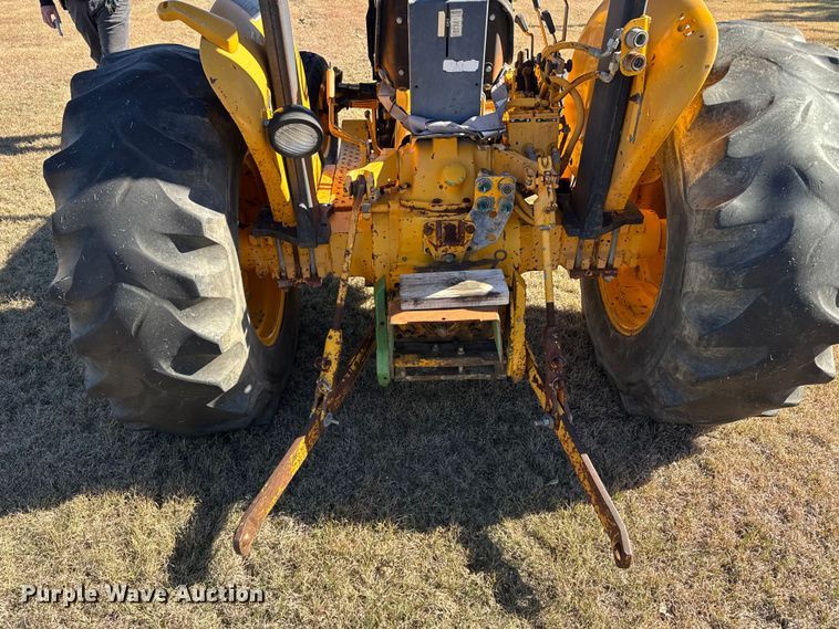 image for item EU6290 1990 John Deere 2355 tractor