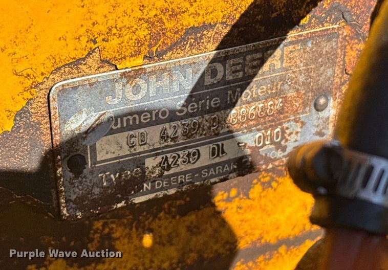 image for item EU6290 1990 John Deere 2355 tractor