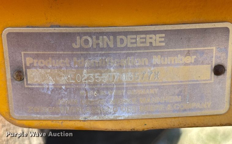 image for item EU6290 1990 John Deere 2355 tractor