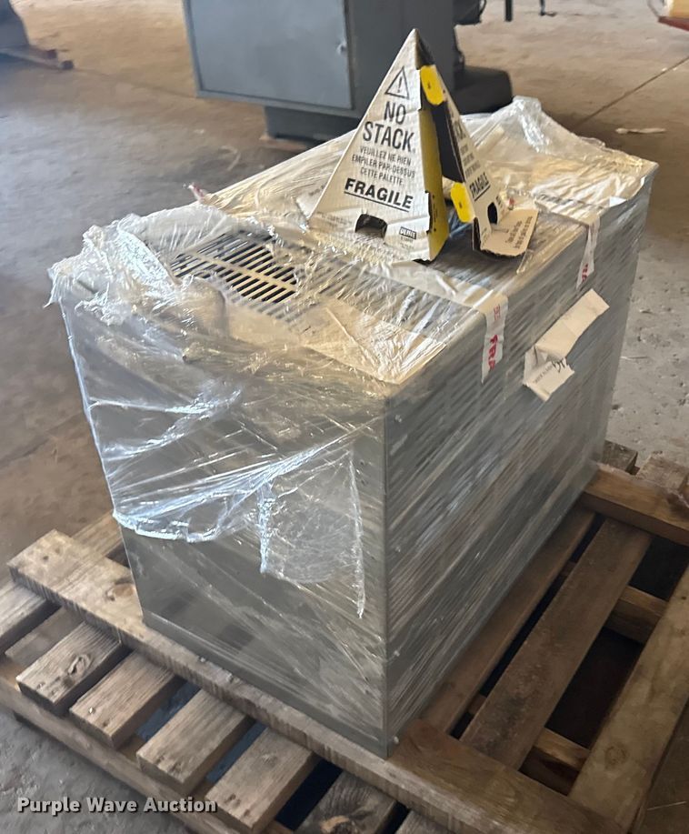 image for item EU6301 (4) Hubbell R4-30B10 powerohm resistors