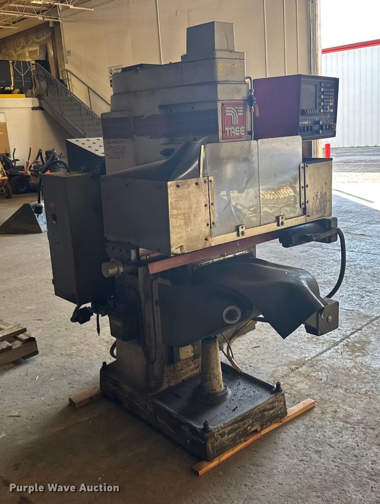 image for item EU6302 Tree Journeyman 325 milling machine