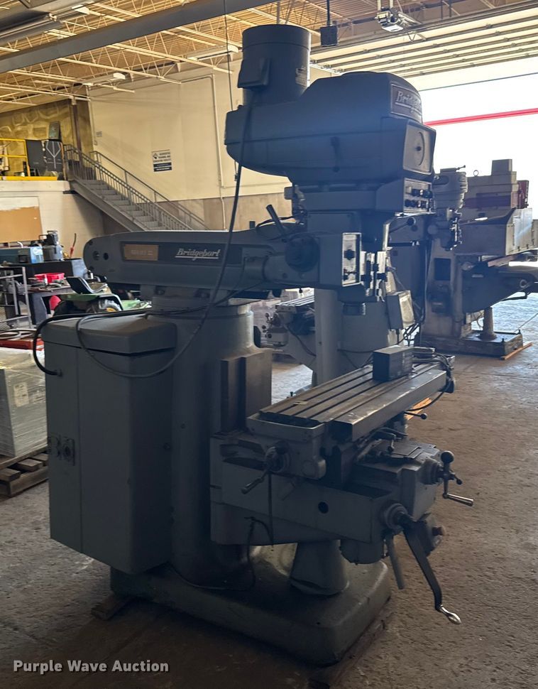 image for item EU6304 Bridgeport Series ll milling machine
