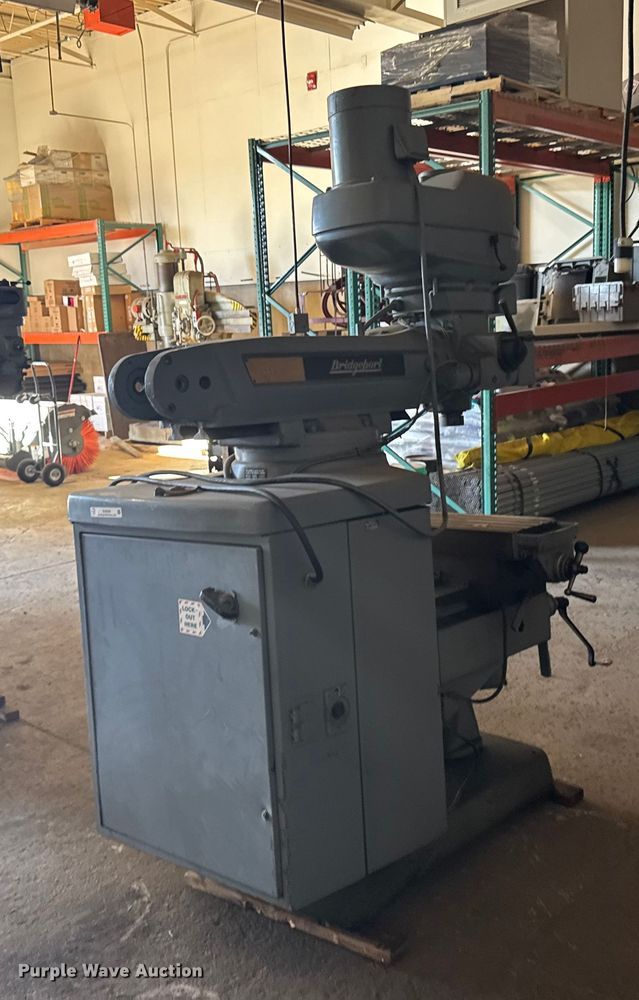 image for item EU6304 Bridgeport Series ll milling machine