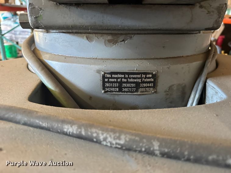 image for item EU6304 Bridgeport Series ll milling machine