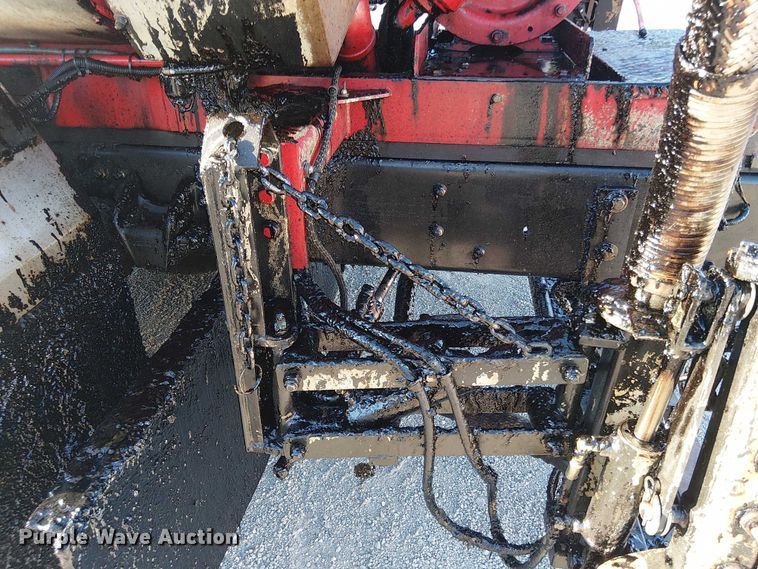 image for item EV5422 2000 Freightliner FL70 oil distributor truck