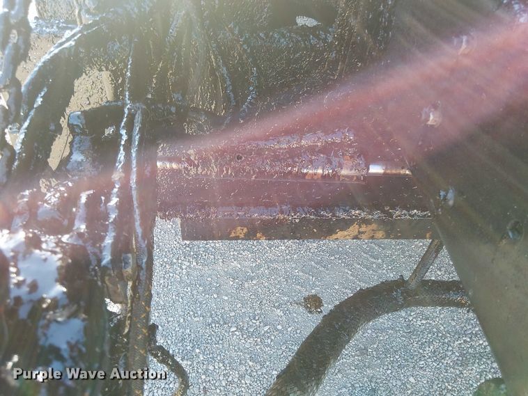 image for item EV5422 2000 Freightliner FL70 oil distributor truck