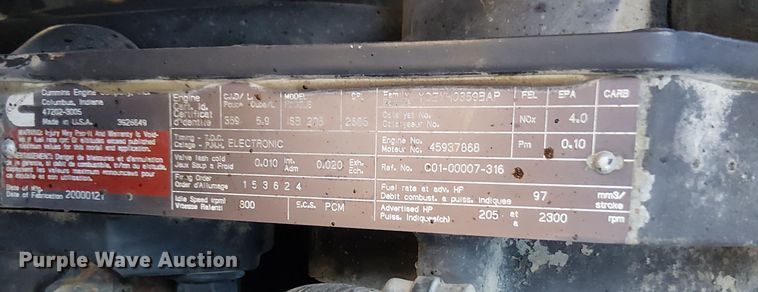 image for item EV5422 2000 Freightliner FL70 oil distributor truck