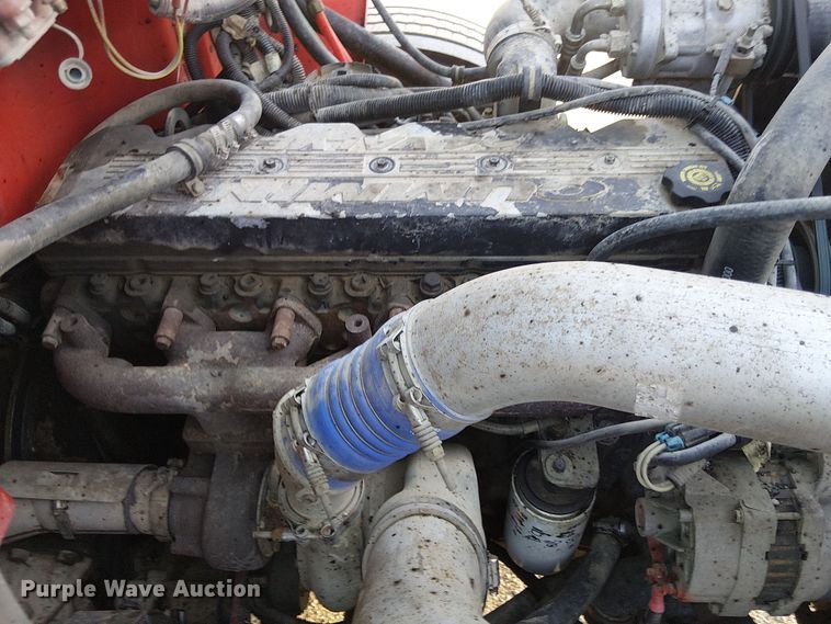 image for item EV5422 2000 Freightliner FL70 oil distributor truck