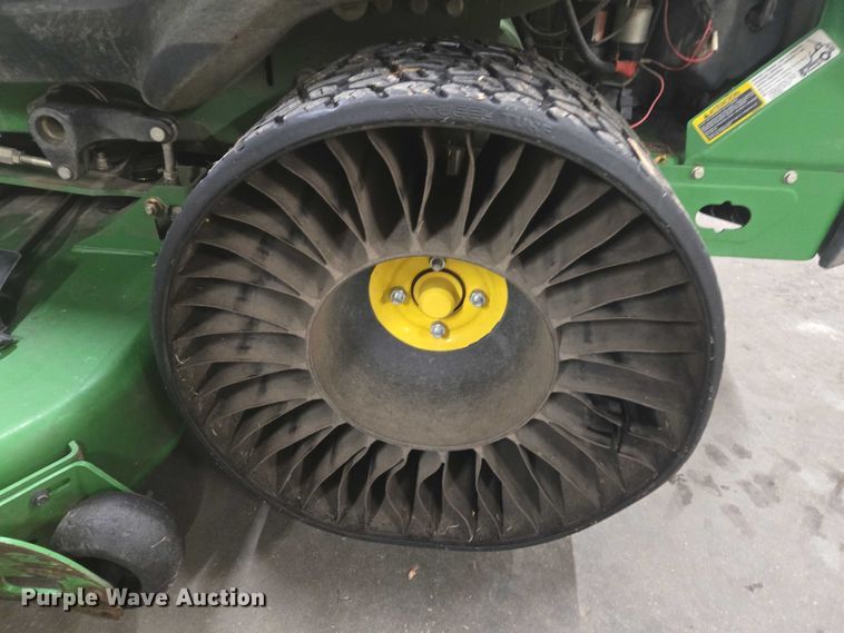 image for item EV5441 John Deere Z950M ZTR lawn mower