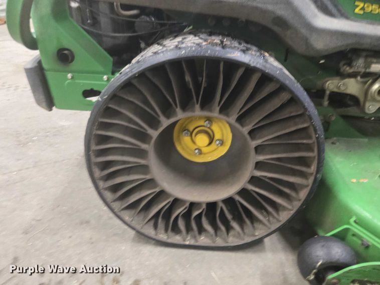 image for item EV5441 John Deere Z950M ZTR lawn mower