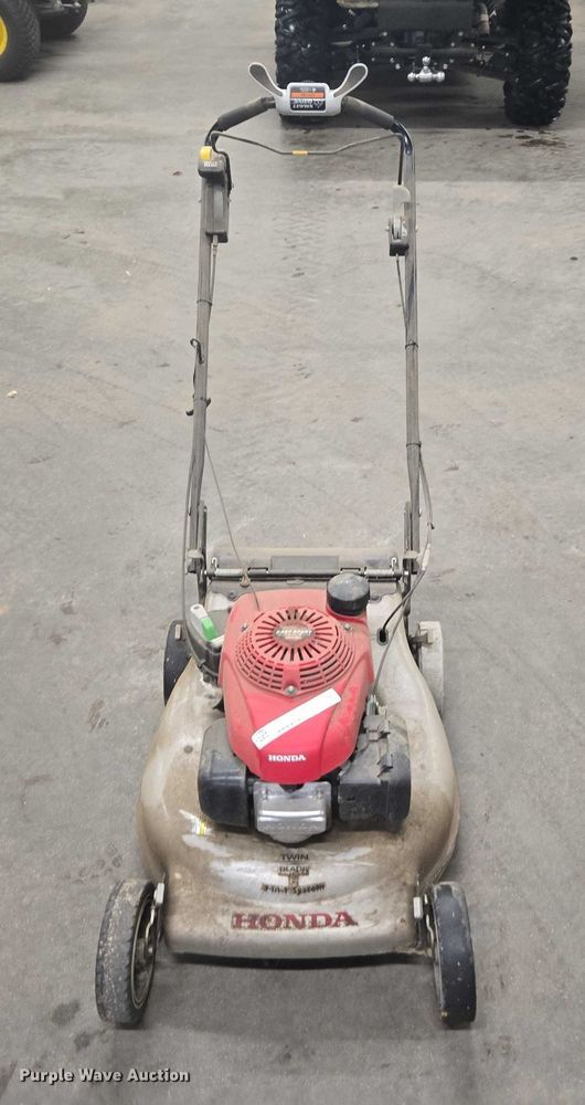 image for item EV5442 Honda push mower