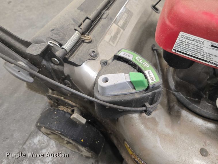 image for item EV5442 Honda push mower