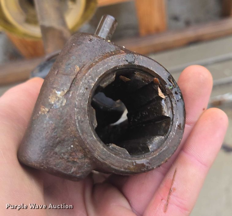 image for item EV5443 Vicon PS403 spreader