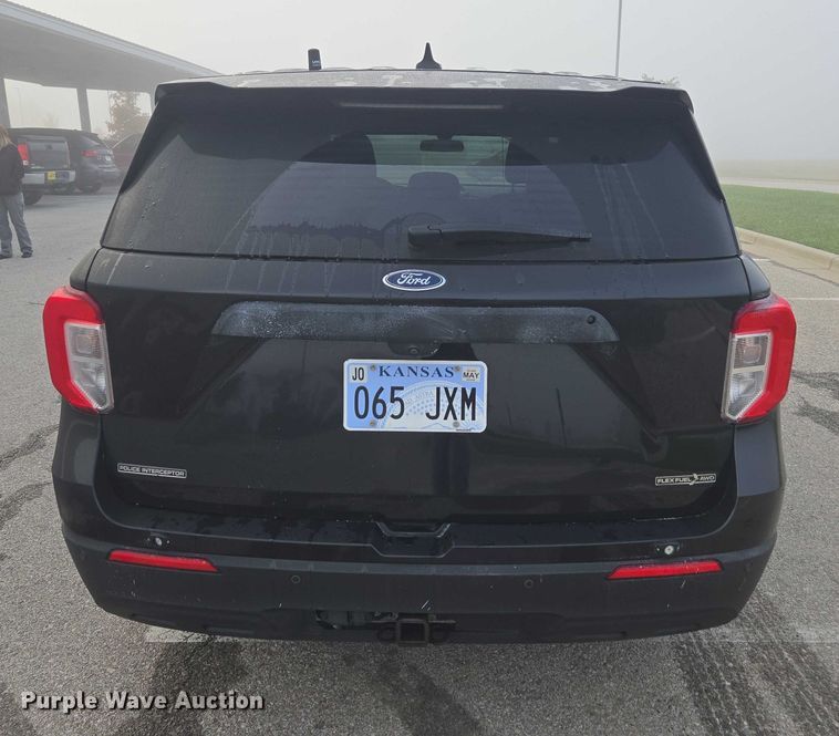 image for item EV5451 2021 Ford Explorer Police interceptor SUV