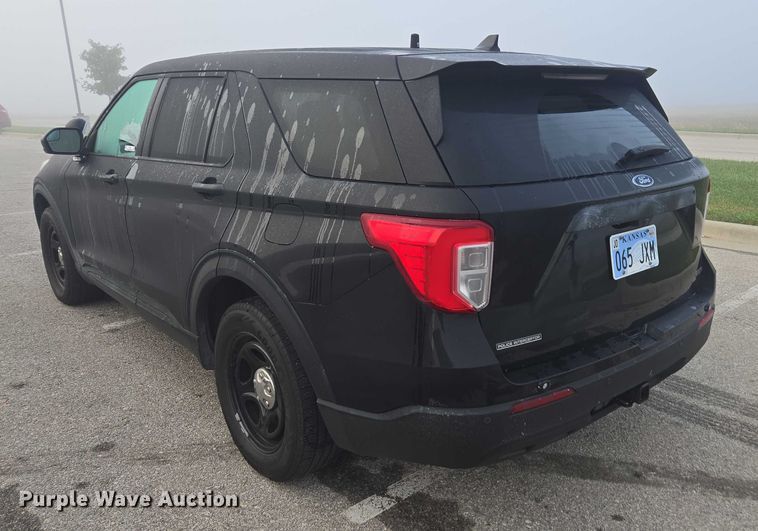 image for item EV5451 2021 Ford Explorer Police interceptor SUV