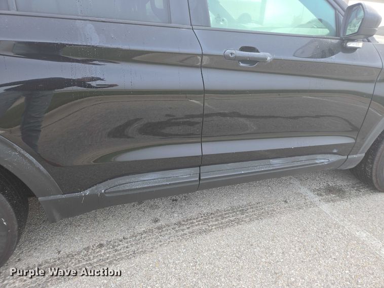 image for item EV5451 2021 Ford Explorer Police interceptor SUV