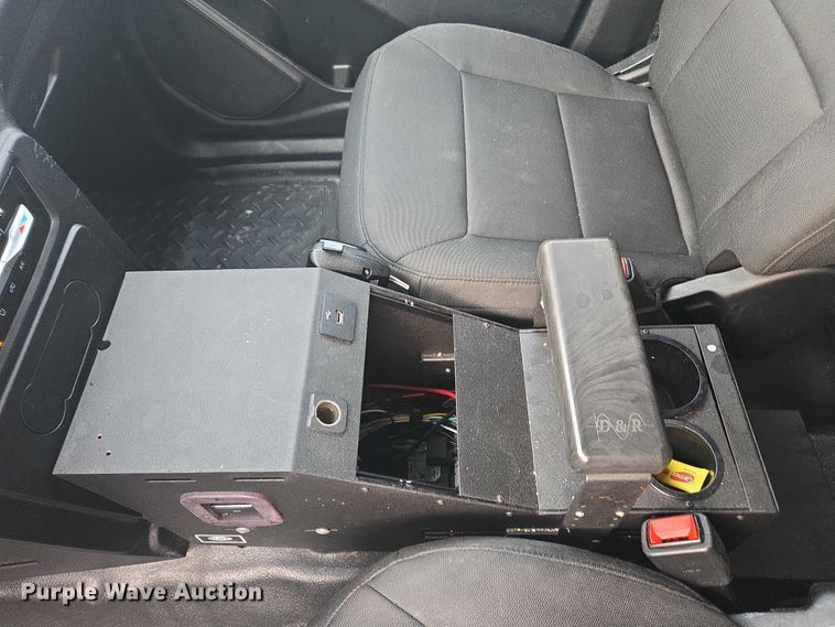 image for item EV5451 2021 Ford Explorer Police interceptor SUV