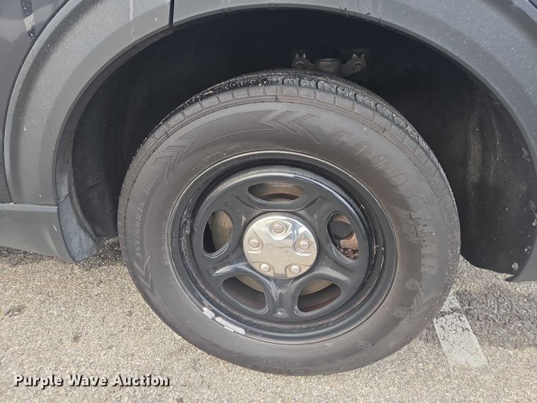 image for item EV5451 2021 Ford Explorer Police interceptor SUV