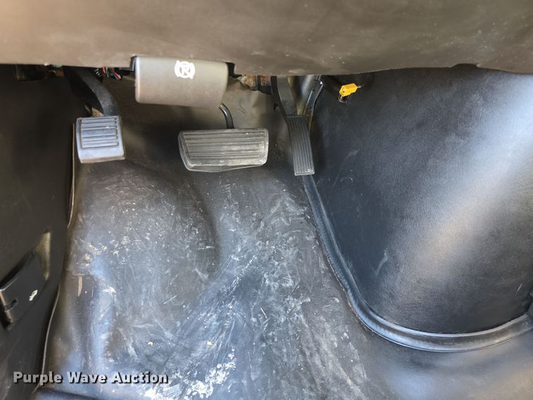 image for item FI0600 2016 Chevrolet Express 3500 van