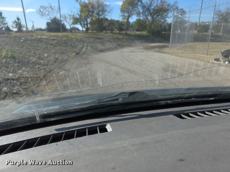 image for item FI0600 2016 Chevrolet Express 3500 van