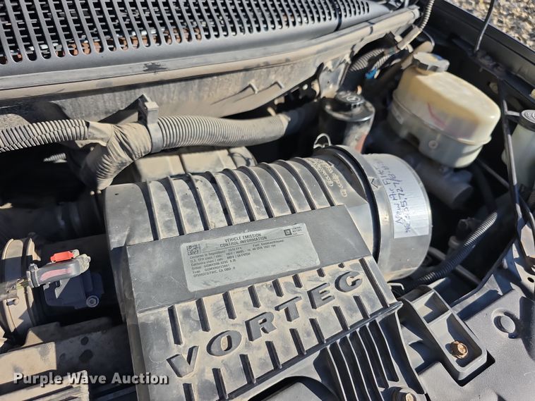 image for item FI0600 2016 Chevrolet Express 3500 van