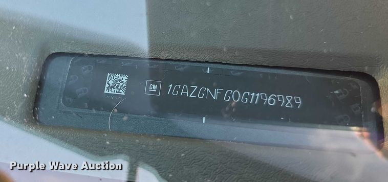 image for item FI0600 2016 Chevrolet Express 3500 van