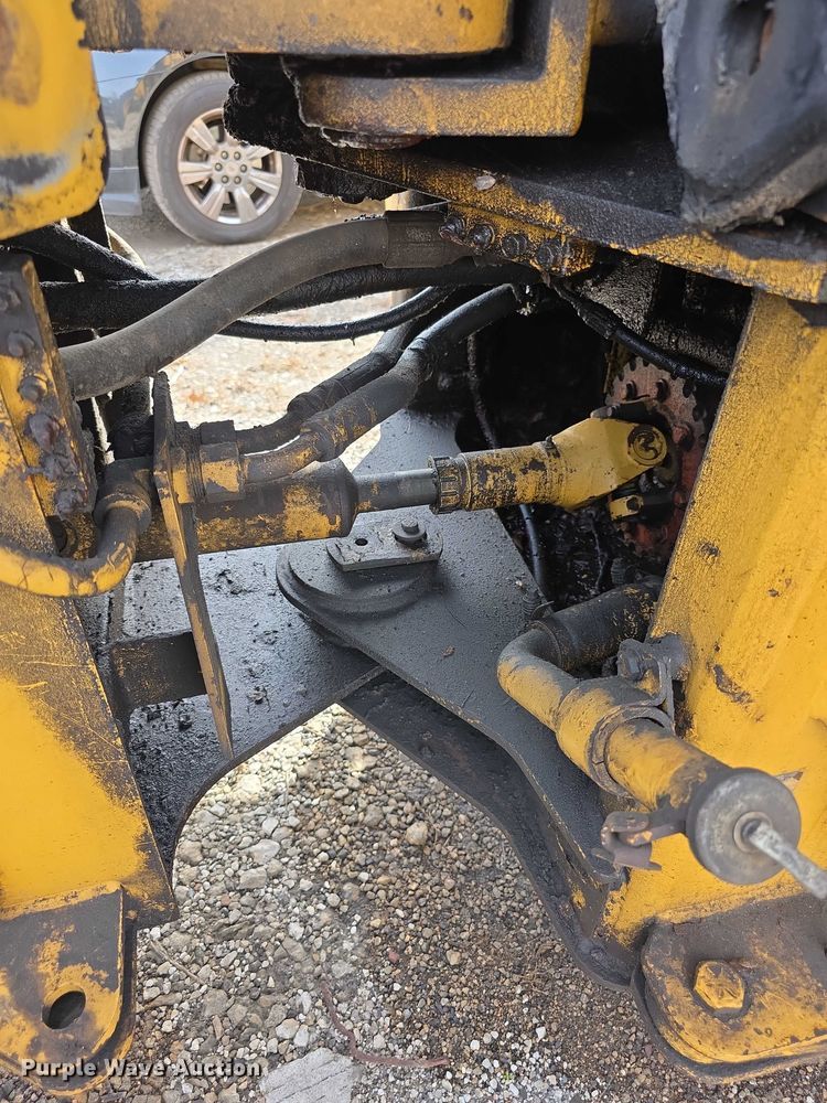 image for item FI0604 2001 Caterpillar 924G wheel loader