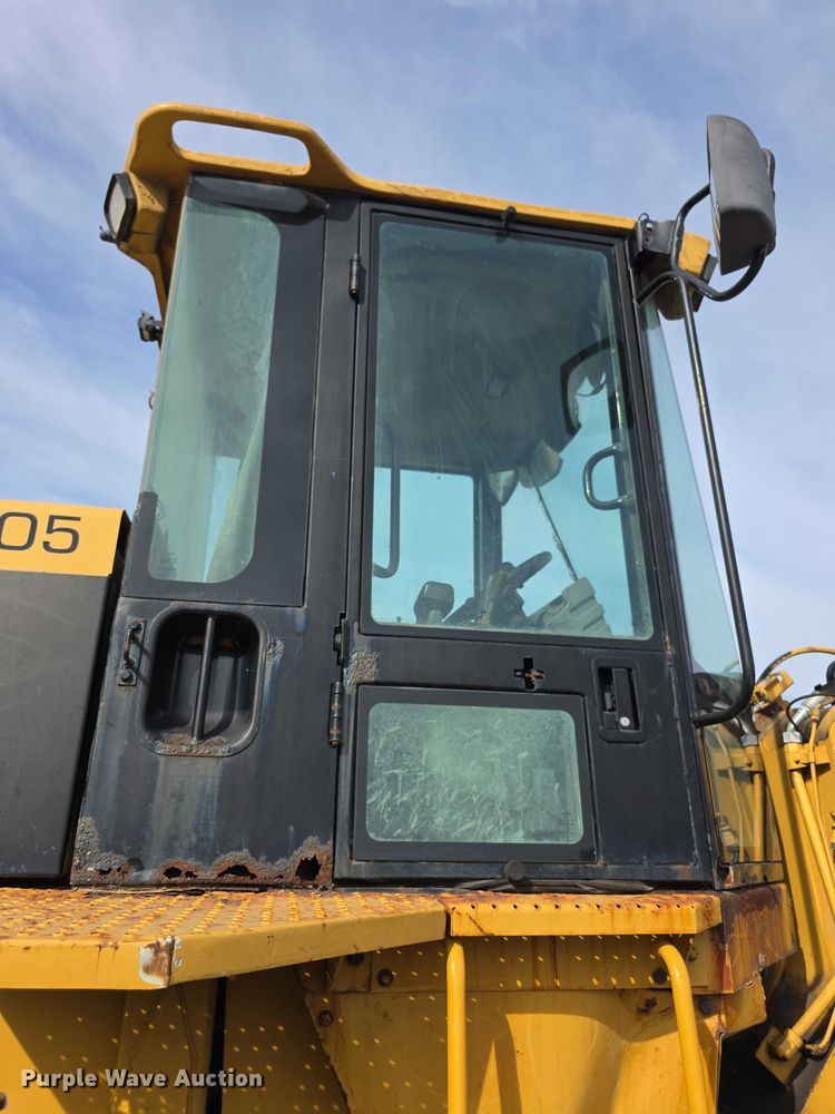 image for item FI0604 2001 Caterpillar 924G wheel loader