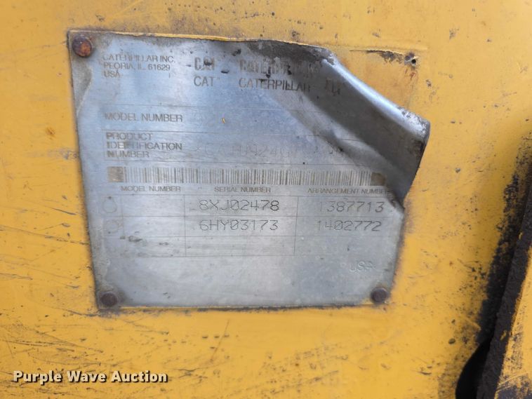 image for item FI0604 2001 Caterpillar 924G wheel loader