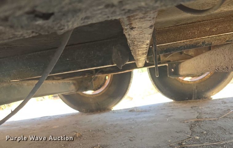 image for item FI0605 2002 Pro-tainer recycle trailer