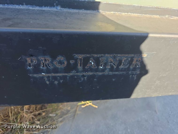 image for item FI0605 2002 Pro-tainer recycle trailer