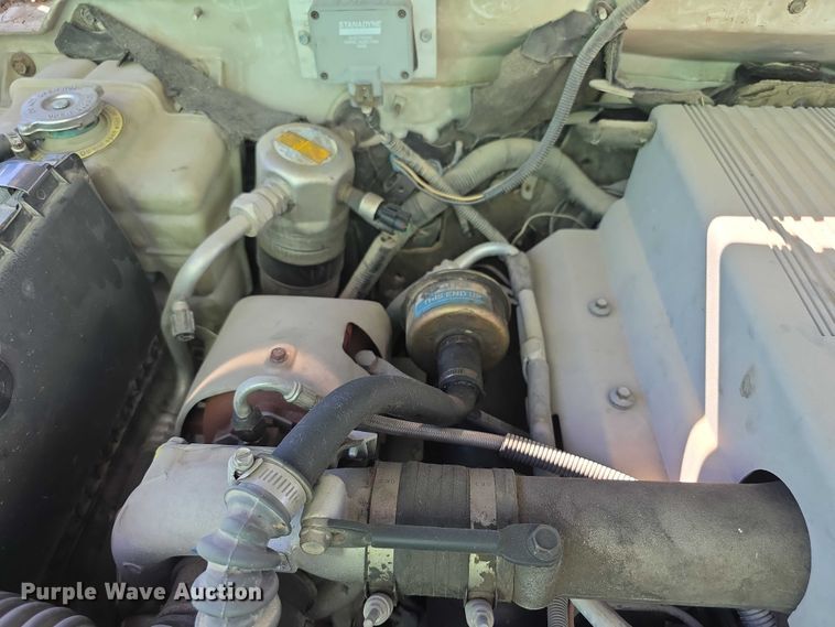 image for item FI0616 1995 Chevrolet C3500 bucket truck