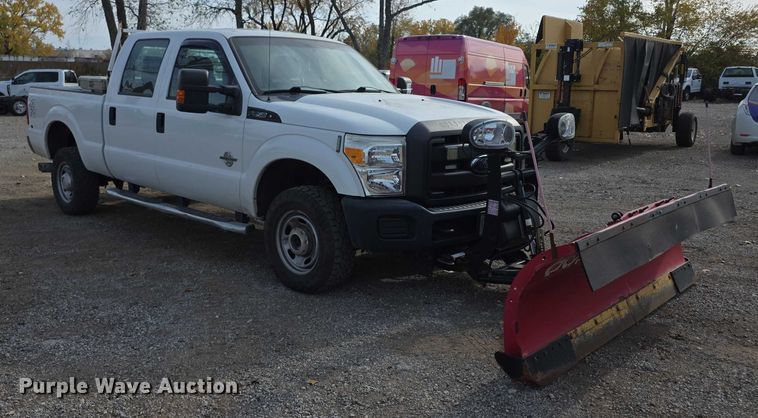 image for item FI0617 2015 Ford F350 Super Duty Crew Cab pickup truck