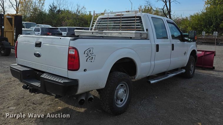 image for item FI0617 2015 Ford F350 Super Duty Crew Cab pickup truck