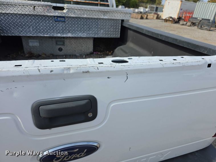 image for item FI0617 2015 Ford F350 Super Duty Crew Cab pickup truck