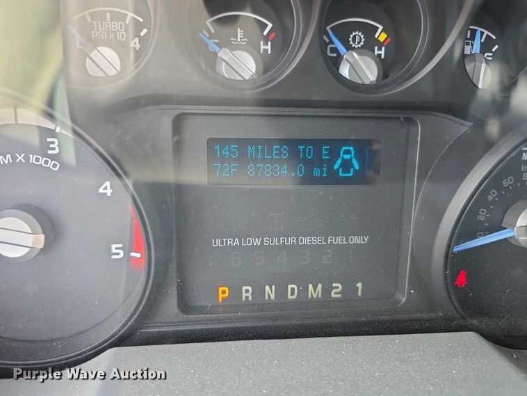 image for item FI0617 2015 Ford F350 Super Duty Crew Cab pickup truck