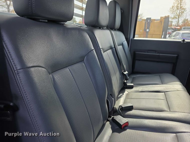 image for item FI0617 2015 Ford F350 Super Duty Crew Cab pickup truck