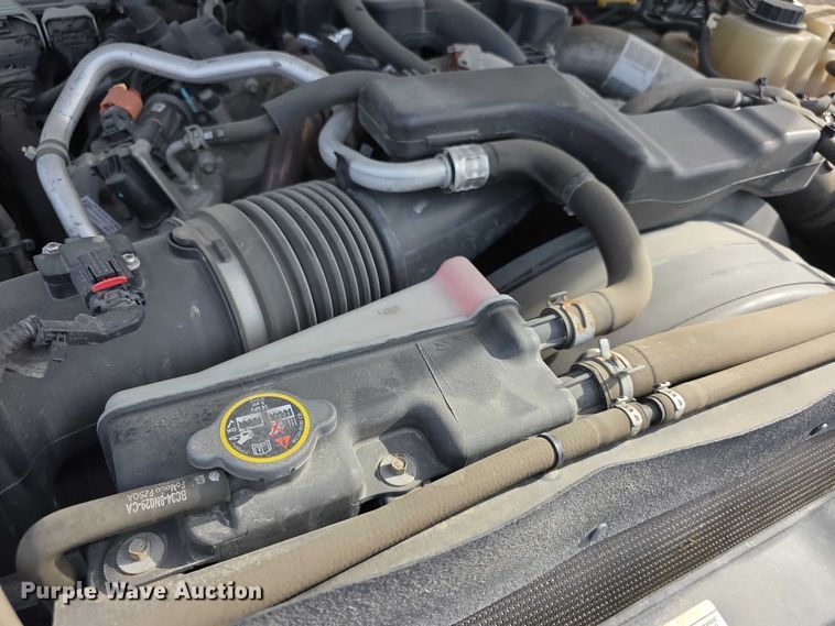 image for item FI0617 2015 Ford F350 Super Duty Crew Cab pickup truck