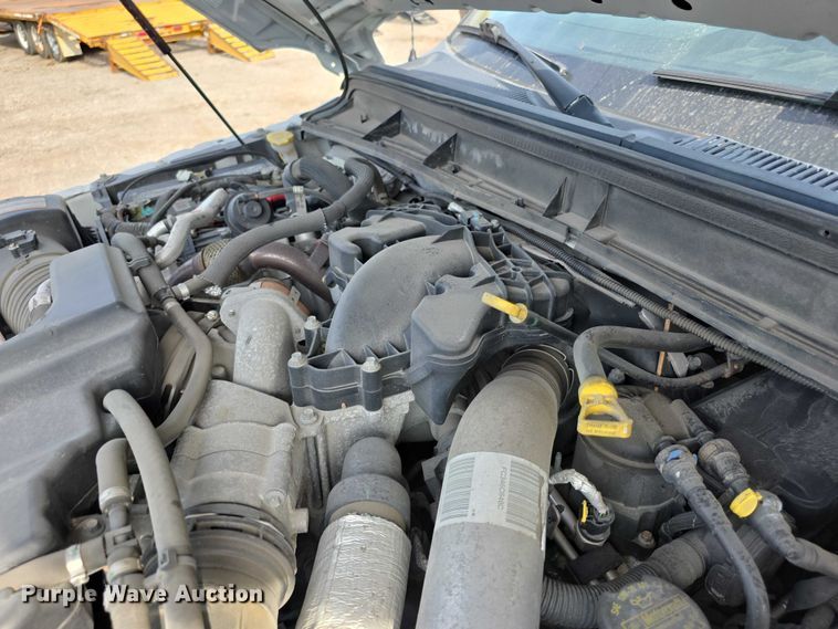 image for item FI0617 2015 Ford F350 Super Duty Crew Cab pickup truck