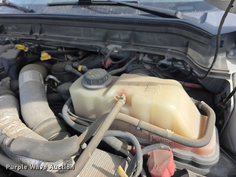 image for item FI0617 2015 Ford F350 Super Duty Crew Cab pickup truck