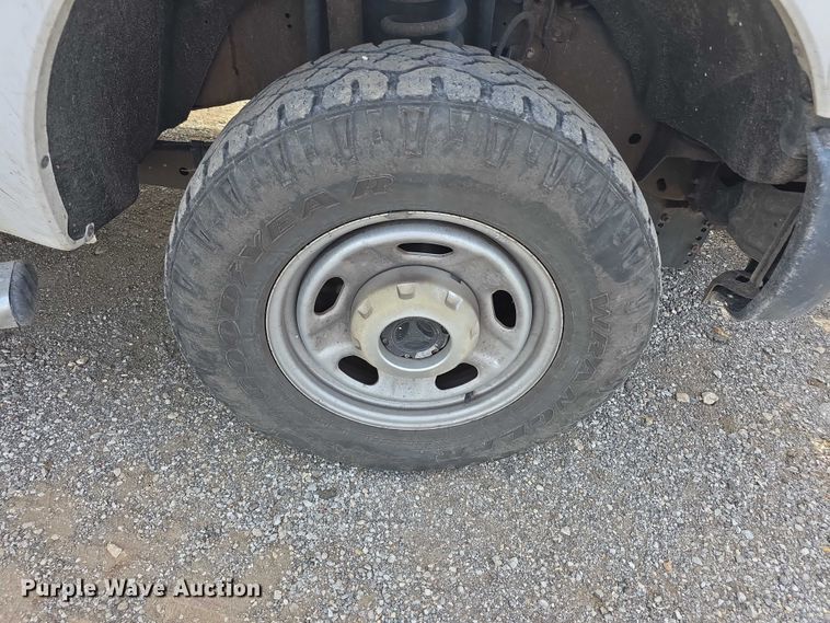 image for item FI0617 2015 Ford F350 Super Duty Crew Cab pickup truck