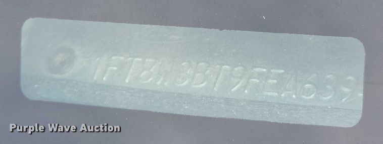 image for item FI0617 2015 Ford F350 Super Duty Crew Cab pickup truck